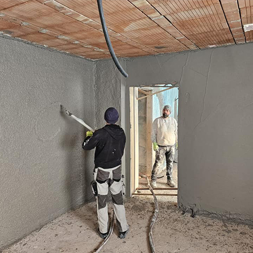 Sauberer Innenputz für moderne Innenräume in Linz und Umgebung – geeignet für Neubauten und Sanierungen. Die Ausführung erfolgt mit Fokus auf Qualität, gleichmäßige Oberflächen und eine optimale Vorbereitung für weitere Ausbauschritte.